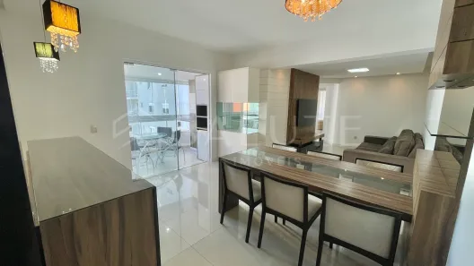 Apartamento com 3 Quartos para alugar, 100m² no Centro, Balneário Camboriú