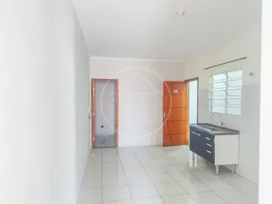 Apartamento com 2 Quartos para alugar, 50m² no Jardim das Imbuias, São Paulo
