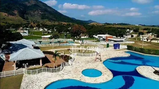 Casa de Condomínio com 4 Quartos à venda, 405m² no Ubatiba, Maricá