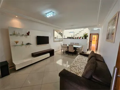 Casa com 3 Quartos à venda, 140m² no Vila Carrão, São Paulo