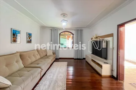 Casa com 3 Quartos à venda, 366m² no Minaslândia (P Maio), Belo Horizonte