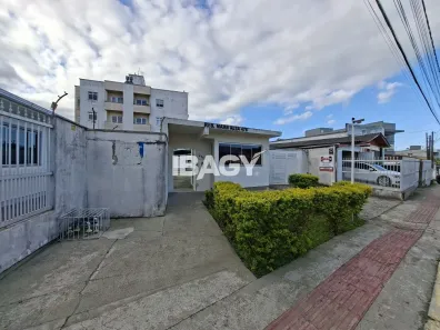 Apartamento com 2 Quartos para alugar, 57m² no Areias, São José
