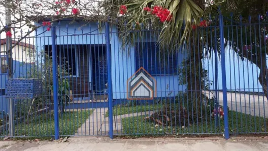 Casa com 2 Quartos à venda, 100m² no Sumaré, Alvorada