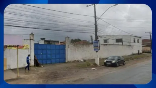 Lote/Terreno com 1 Quarto à venda, 1687m² no Centro, Alagoinhas