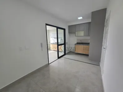 Apartamento com 2 Quartos para alugar, 58m² no Loteamento Floresta, São José dos Campos