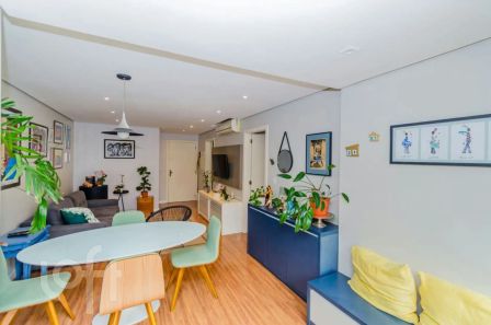 Apartamento com 2 Quartos à venda, 84m² no Petrópolis, Porto Alegre