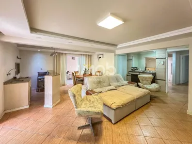 Casa com 3 Quartos à venda, 167m² no Centro, Jaraguá do Sul