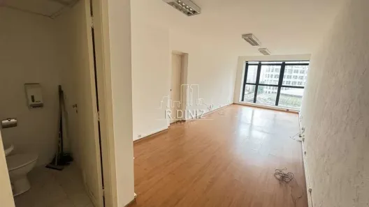 Sala Comercial à venda, 32m² no Centro, Rio de Janeiro
