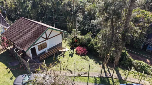 Casa com 2 Quartos à venda, 75m² no Recanto das Araucárias, Campos do Jordão
