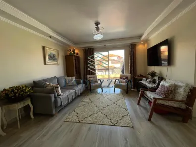 Sobrado com 3 Quartos à venda, 186m² no Parque Monte Alegre, Taboão da Serra
