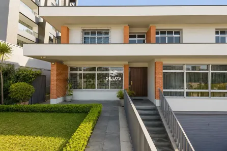 Imóvel Comercial para alugar, 700m² no Campina do Siqueira, Curitiba