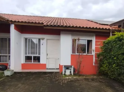 Casa de Condomínio com 2 Quartos à venda, 51m² no Olaria, Canoas