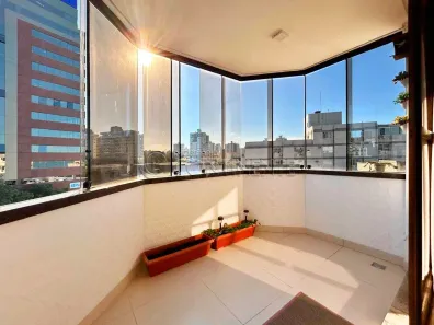 Apartamento com 3 Quartos à venda, 129m² no Estreito, Florianópolis