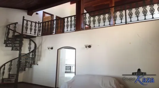 Sobrado com 3 Quartos para alugar, 270m² no Bosque dos Eucaliptos, São José dos Campos