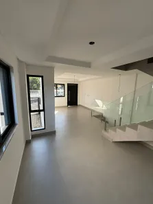 Casa com 3 Quartos à venda, 239m² no Ariribá, Balneário Camboriú