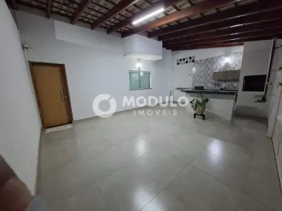 Sobrado com 3 Quartos à venda, 148m² no Vigilato Pereira, Uberlândia