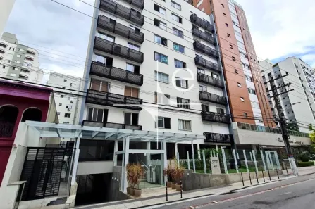 Apartamento com 2 Quartos para alugar, 77m² no Centro, Florianópolis