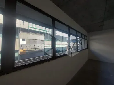 Ponto Comercial para alugar, 42m² no Centro, Santa Maria
