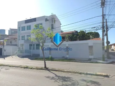 Casa com 7 Quartos à venda, 1020m² no Edson Queiroz, Fortaleza