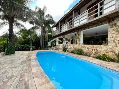 Casa de Condomínio com 4 Quartos à venda, 2201m² no Chácaras Cataguá, Taubaté