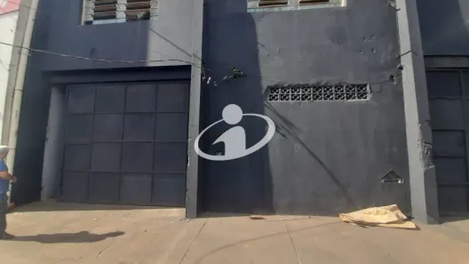 Galpão/Depósito/Armazém para alugar, 200m² no Custódio Pereira, Uberlândia
