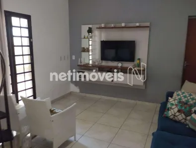 Casa com 3 Quartos à venda, 220m² no Jardim Laguna, Contagem