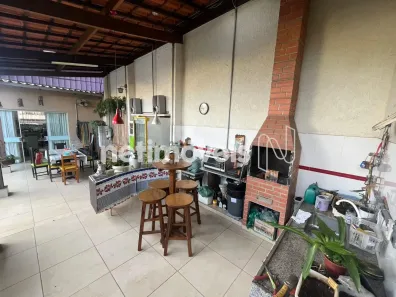 Casa com 5 Quartos à venda, 480m² no Santa Mônica, Belo Horizonte