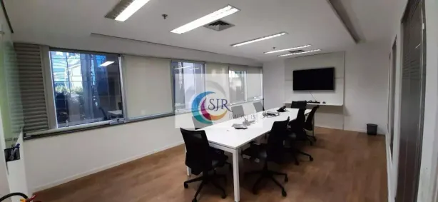 Sala Comercial para alugar, 212m² no Vila Olímpia, São Paulo