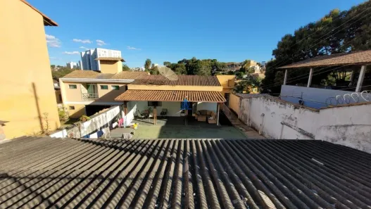 Casa com 3 Quartos à venda, 255m² no São João Batista (Venda Nova), Belo Horizonte