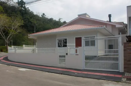 Casa com 3 Quartos à venda, 75m² no Bela Vista, Palhoça