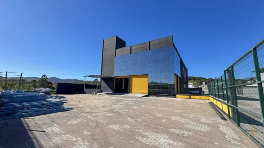 Galpão/Depósito/Armazém para alugar, 2000m² no São Francisco, Santo Amaro da Imperatriz