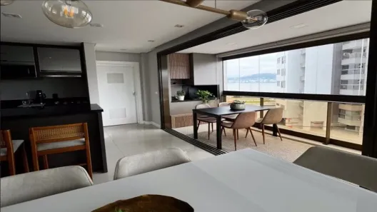 Apartamento com 3 Quartos à venda, 115m² no Estreito, Florianópolis