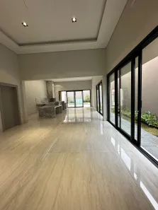 Sobrado com 5 Quartos à venda, 347m² no Condomínio Residencial Vila Jardim, Cuiabá