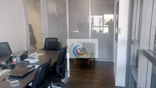 Sala Comercial à venda, 214m² no Vila Nova Conceição, São Paulo