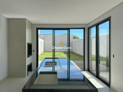 Sobrado com 3 Quartos à venda, 140m² no Santa Cruz, Cascavel