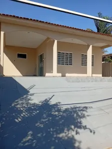 Casa com 3 Quartos para alugar, 100m² no Despraiado, Cuiabá
