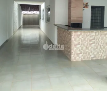 Casa com 3 Quartos à venda, 187m² no Jardim Europa, Uberlândia
