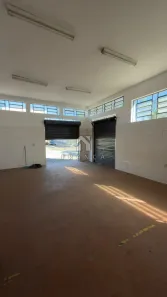 Sala Comercial para alugar, 130m² no Jardim Ismênia, São José dos Campos