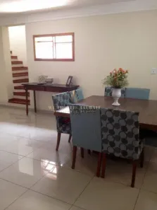 Sobrado com 3 Quartos à venda, 200m² no Parque Residencial Bom Conselho, Taubaté