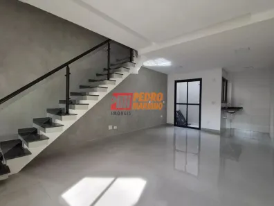 Sobrado com 3 Quartos à venda, 130m² no Vila Curuçá, Santo André