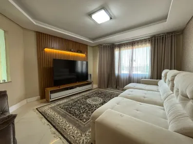 Sobrado com 4 Quartos à venda, 271m² no Parque São Domingos, São Paulo