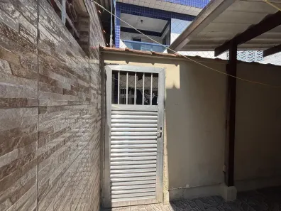 Casa de Condomínio com 2 Quartos para alugar, 50m² no Quietude, Praia Grande