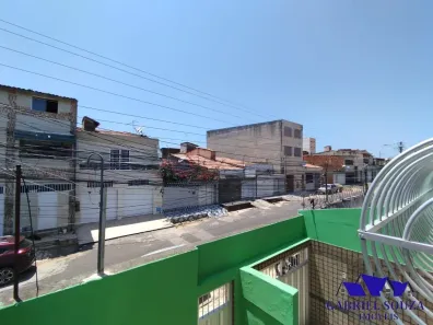 Casa com 4 Quartos à venda, 195m² no Quintino Cunha, Fortaleza