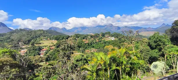 Casa com 4 Quartos à venda, 230m² no Itaipava, Petrópolis