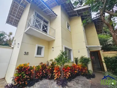 Sobrado com 3 Quartos à venda, 274m² no Umuarama, Osasco