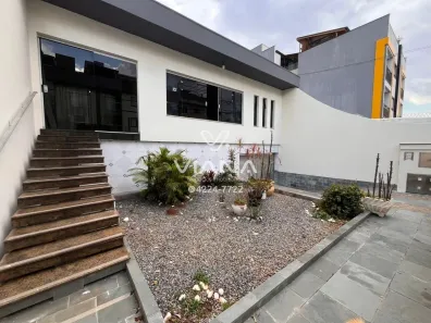 Casa com 3 Quartos à venda, 367m² no Vila Assunção, Santo André