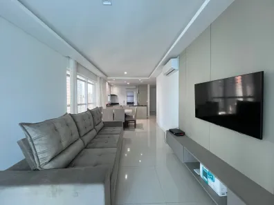 Apartamento com 4 Quartos para alugar, 146m² no Meia Praia, Itapema
