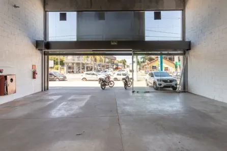Ponto Comercial para alugar, 303m² no Centro, Viamão
