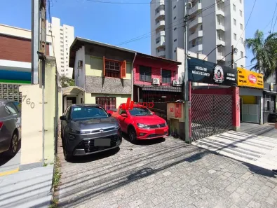 Casa com 3 Quartos para alugar, 140m² no Jardim Londrina, São Paulo