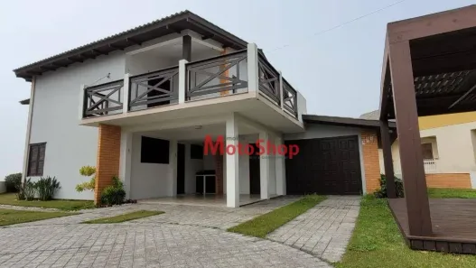 Casa com 3 Quartos à venda, 220m² no Erechim, Balneário Arroio do Silva